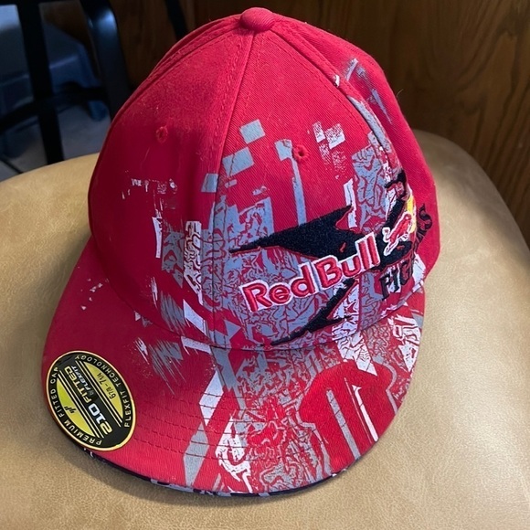 Red Bull Fighters Baseball Cap Premium Fitted 210 In Red Limited Edition - Picture 1 of 8